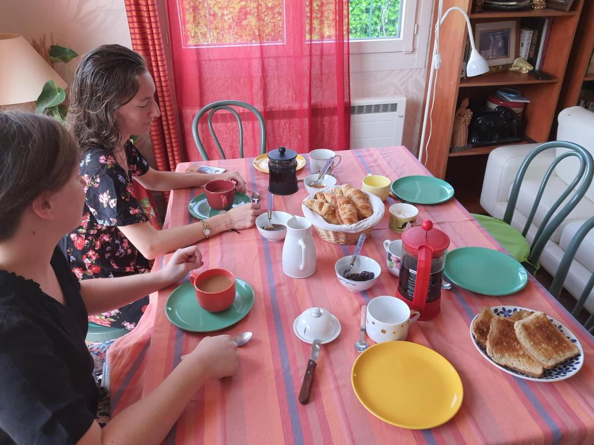 Domi Et Les Chats Barbezieres Εξωτερικό φωτογραφία